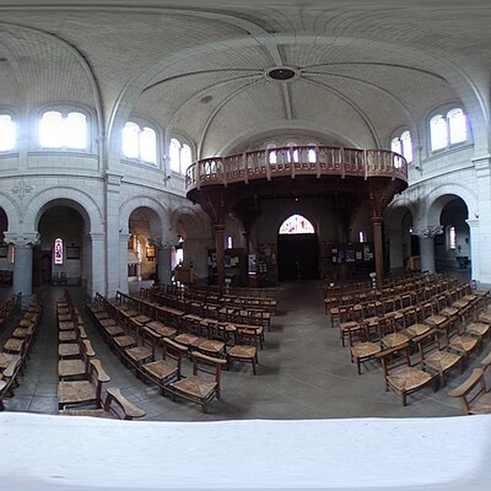 Photo de Église Saint-Pierre de Chemillé