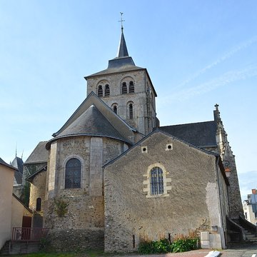 Église Saint-Pierre de Chemillé