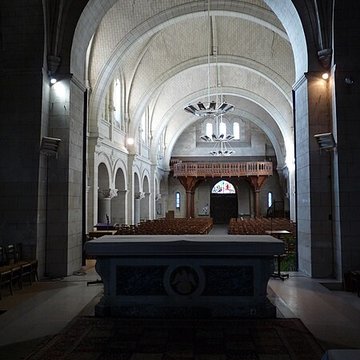 Église Saint-Pierre de Chemillé