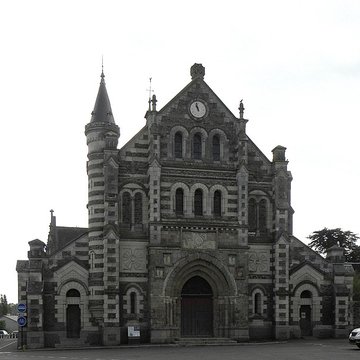 Église Saint-Pierre de Chemillé