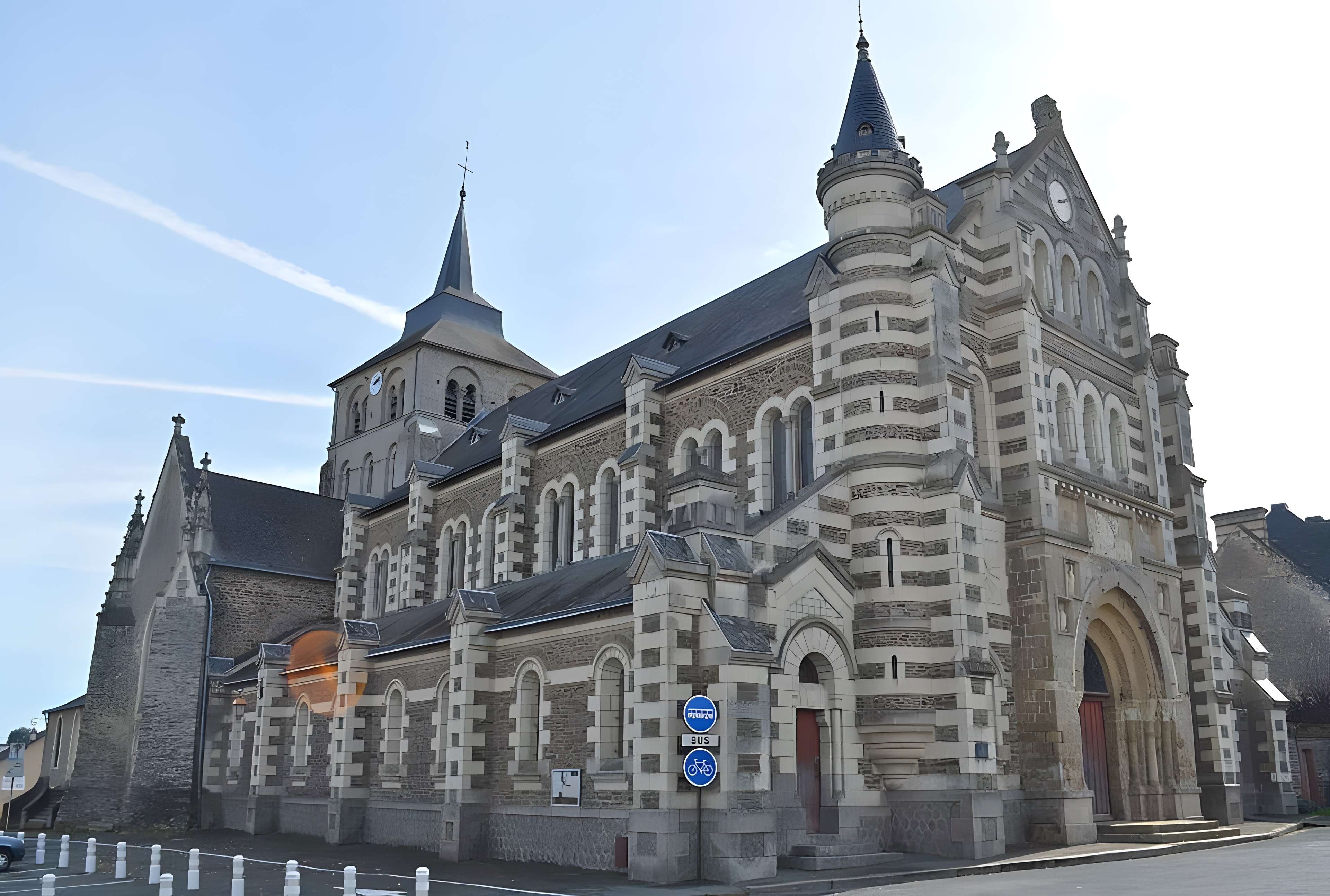 Église Saint-Pierre de Chemillé
