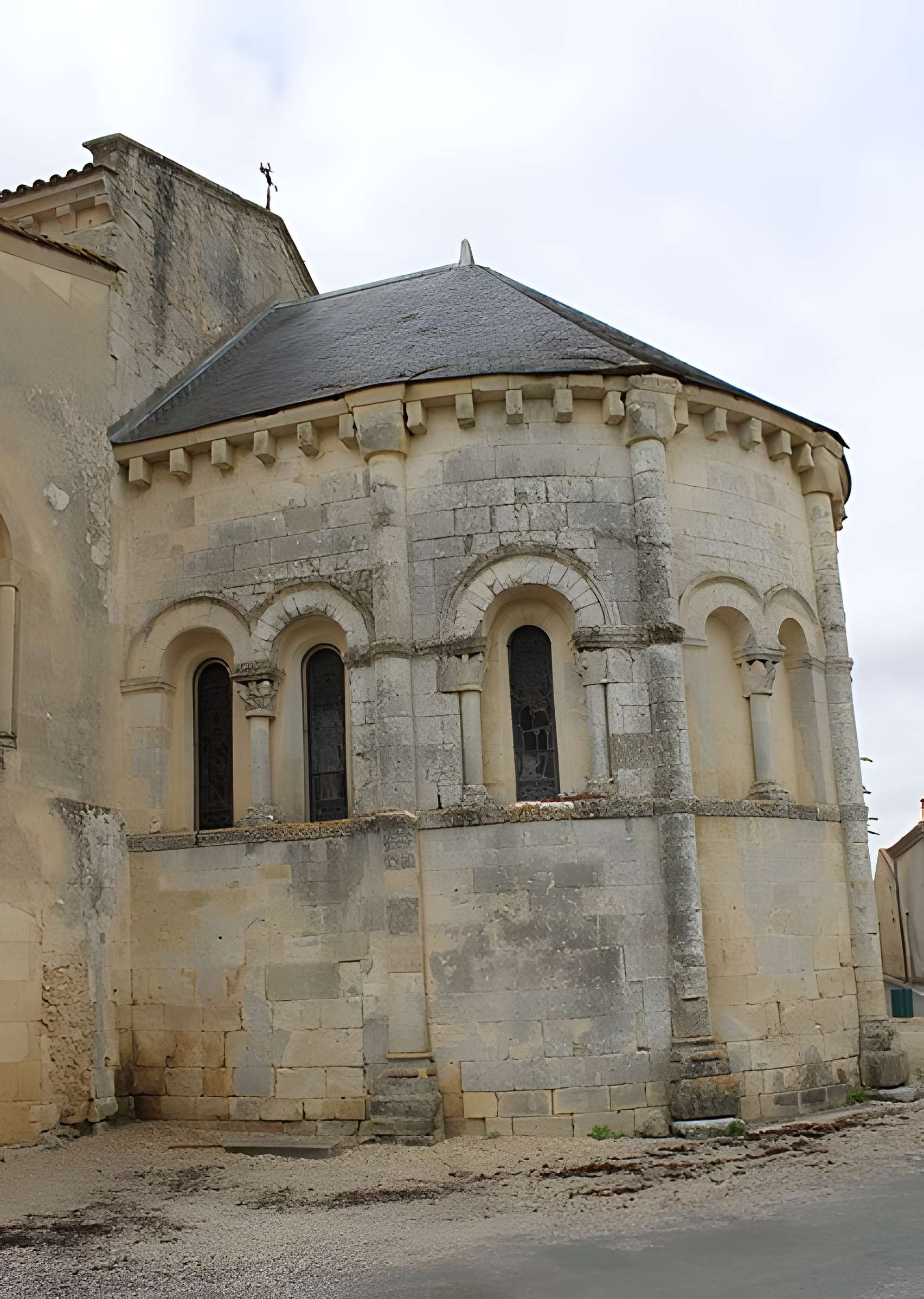 Église Saint-Pierre de Civrac-en-Médoc