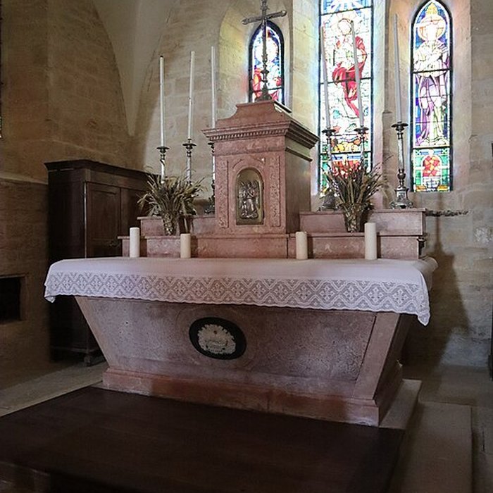 Photo de Église Saint-Pierre de Dampierre-et-Flée