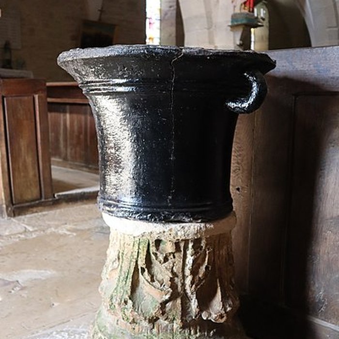 Photo de Église Saint-Pierre de Dampierre-et-Flée