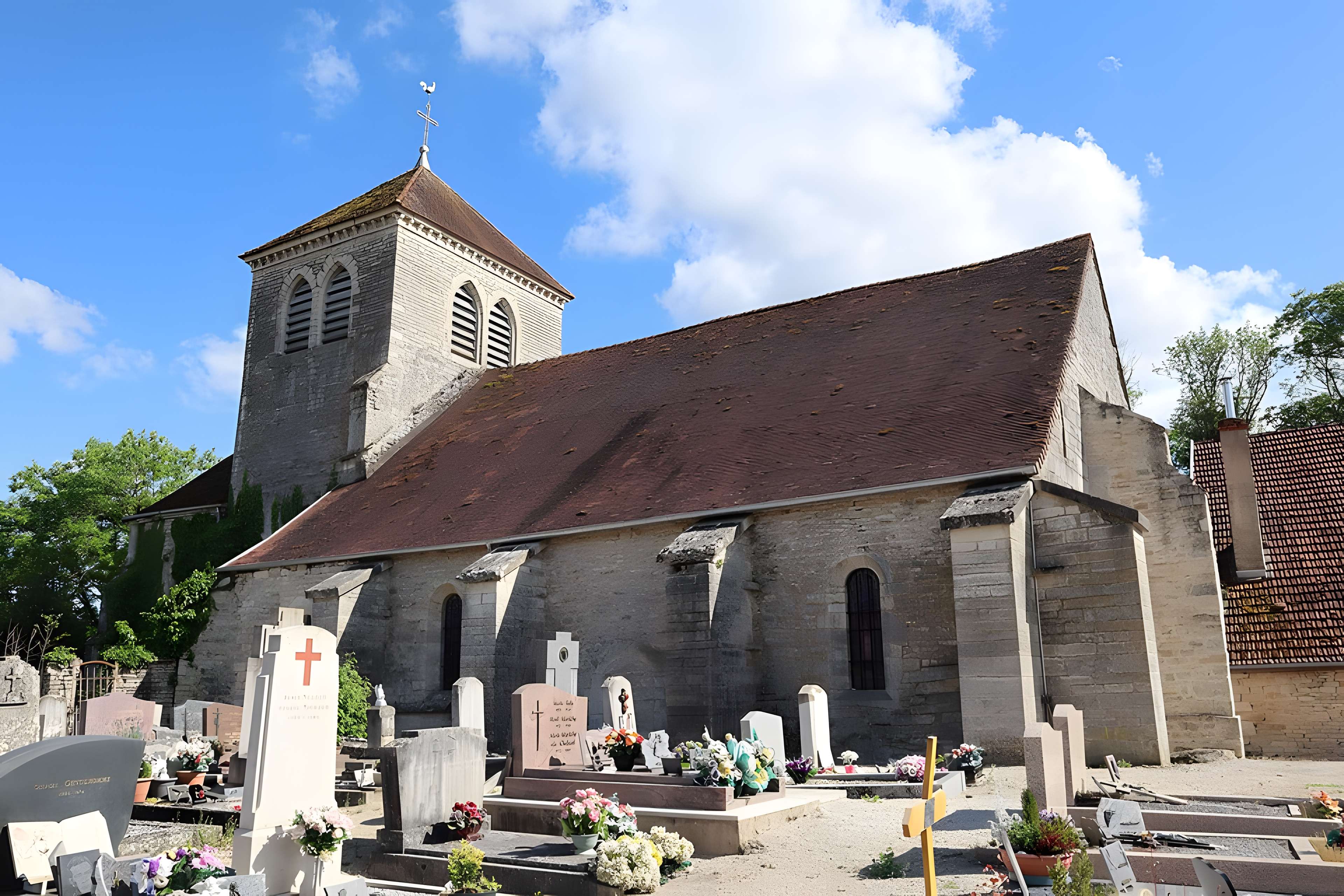 Église Saint-Pierre de Dampierre-et-Flée