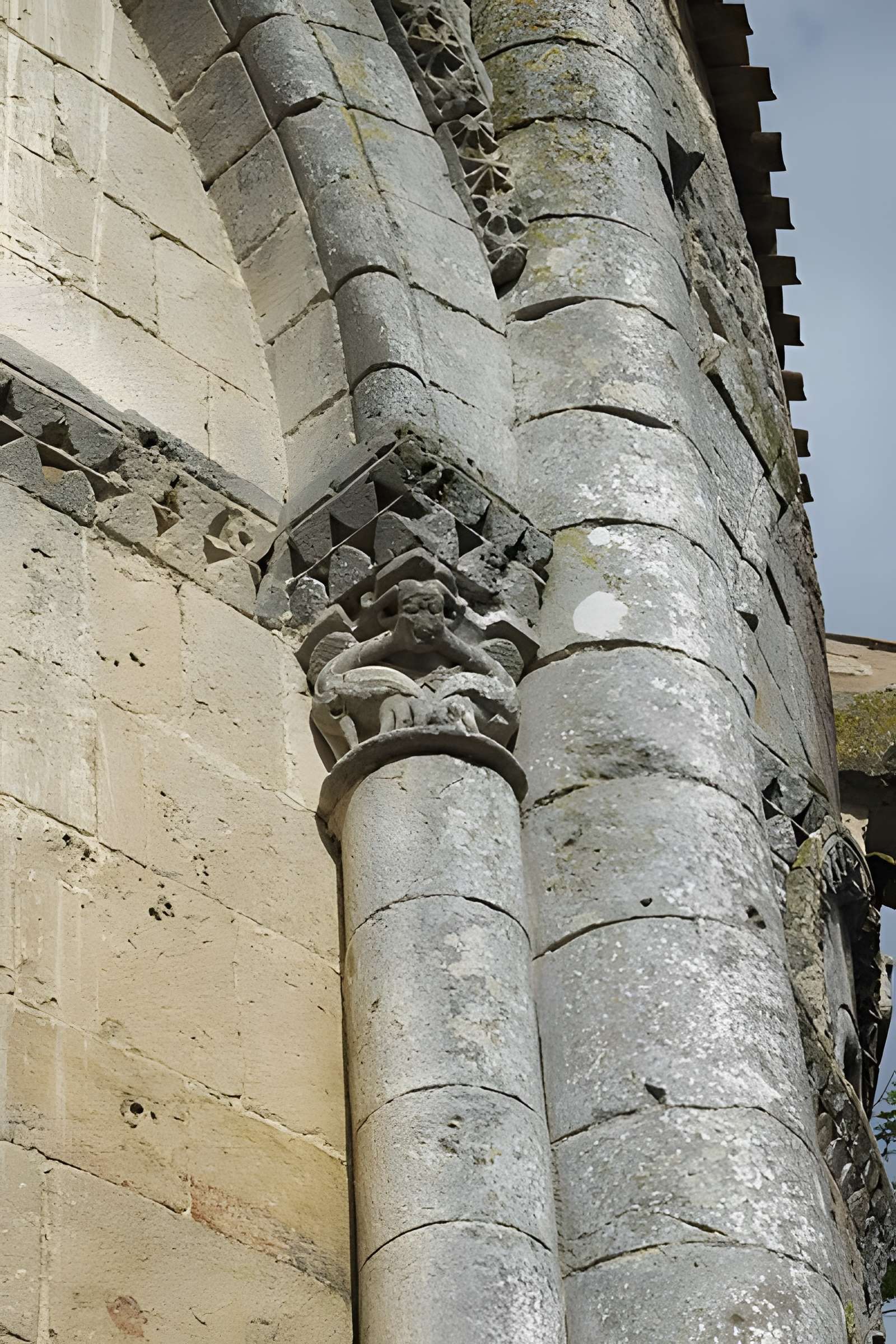 Église Saint-Pierre de Dampierre-sur-Boutonne