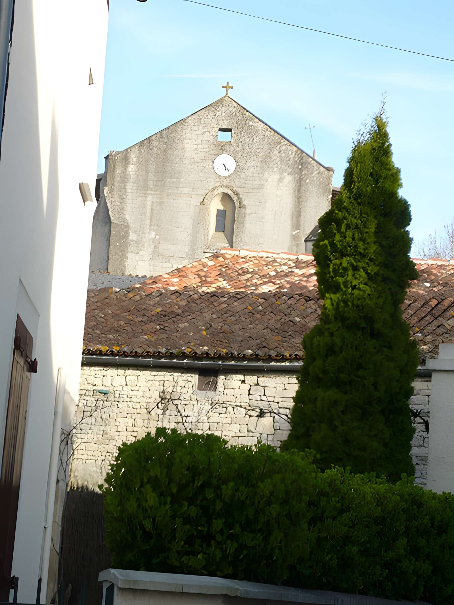 Église Saint-Pierre de Dampierre-sur-Boutonne