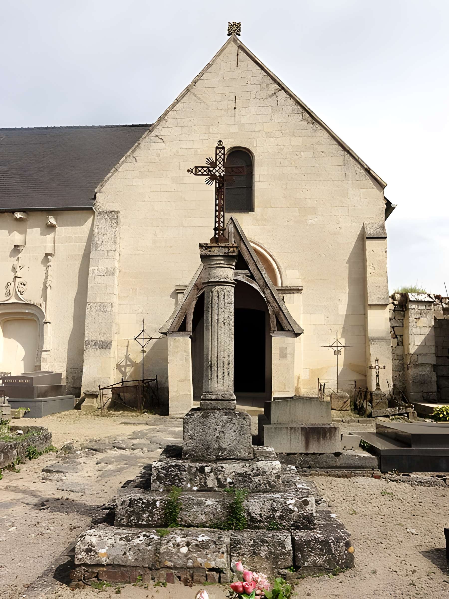 Église Saint-Pierre de Duvy