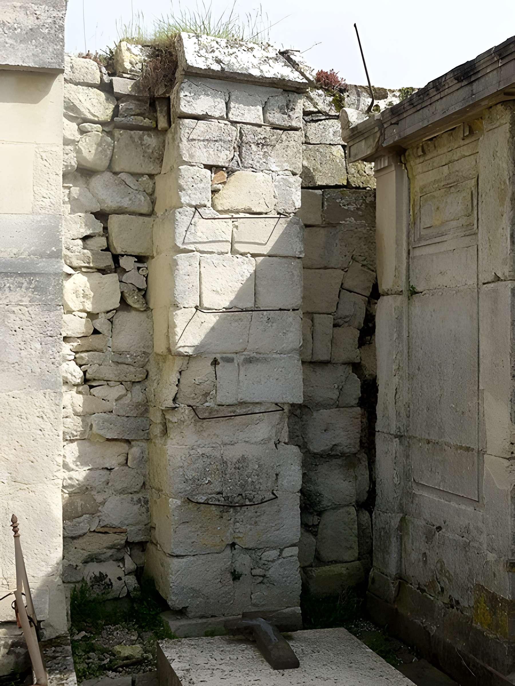 Église Saint-Pierre de Duvy