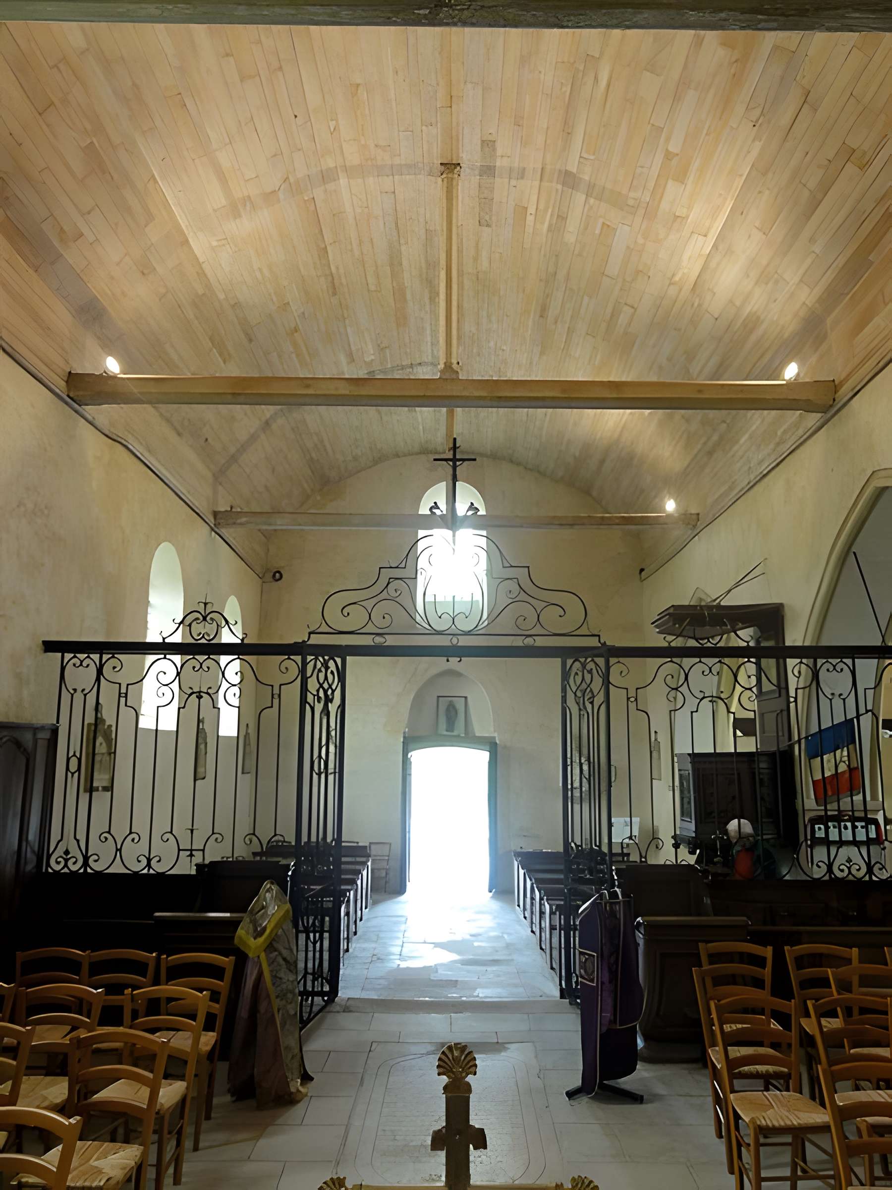 Église Saint-Pierre de Duvy