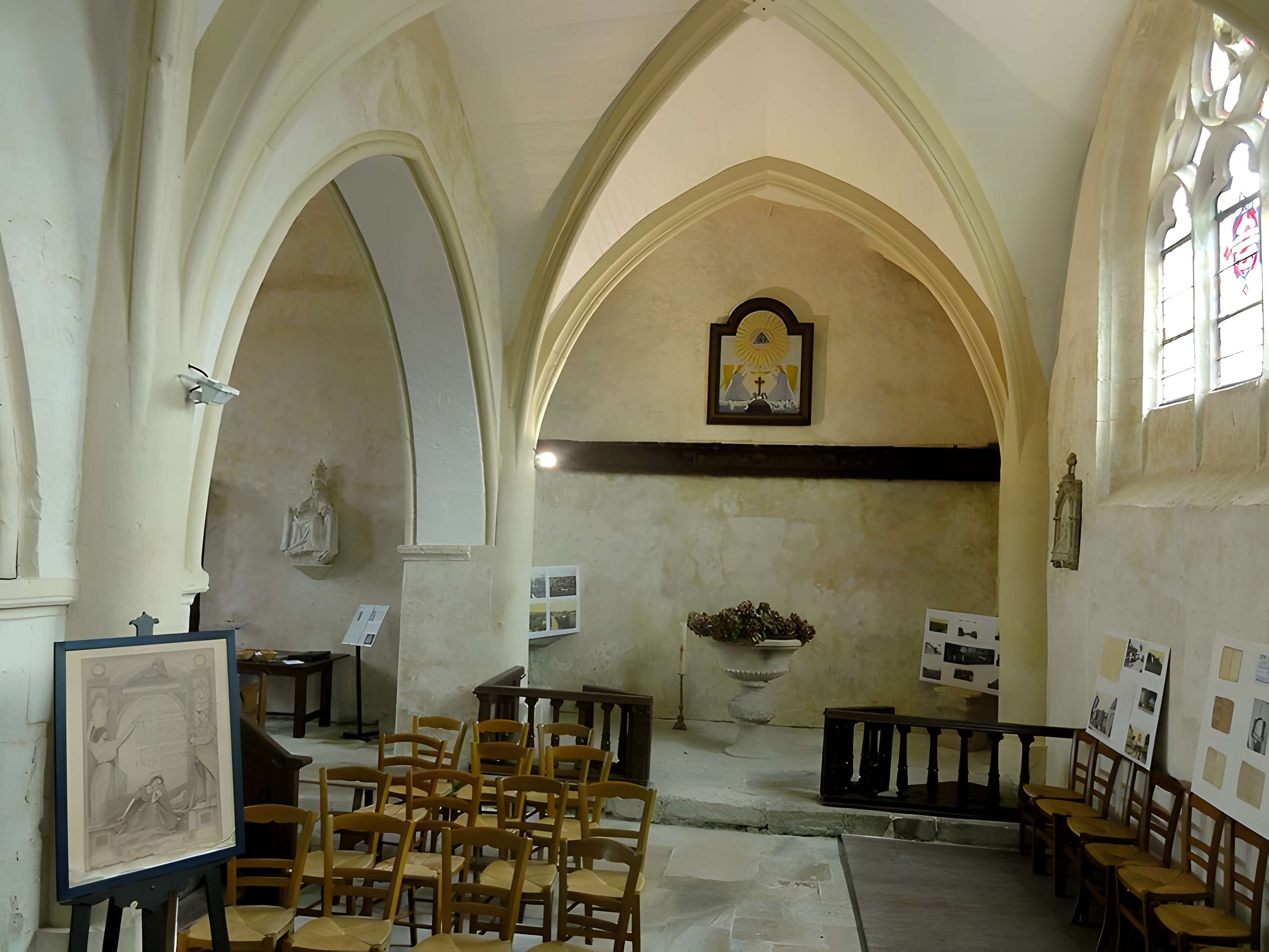 Église Saint-Pierre de Duvy