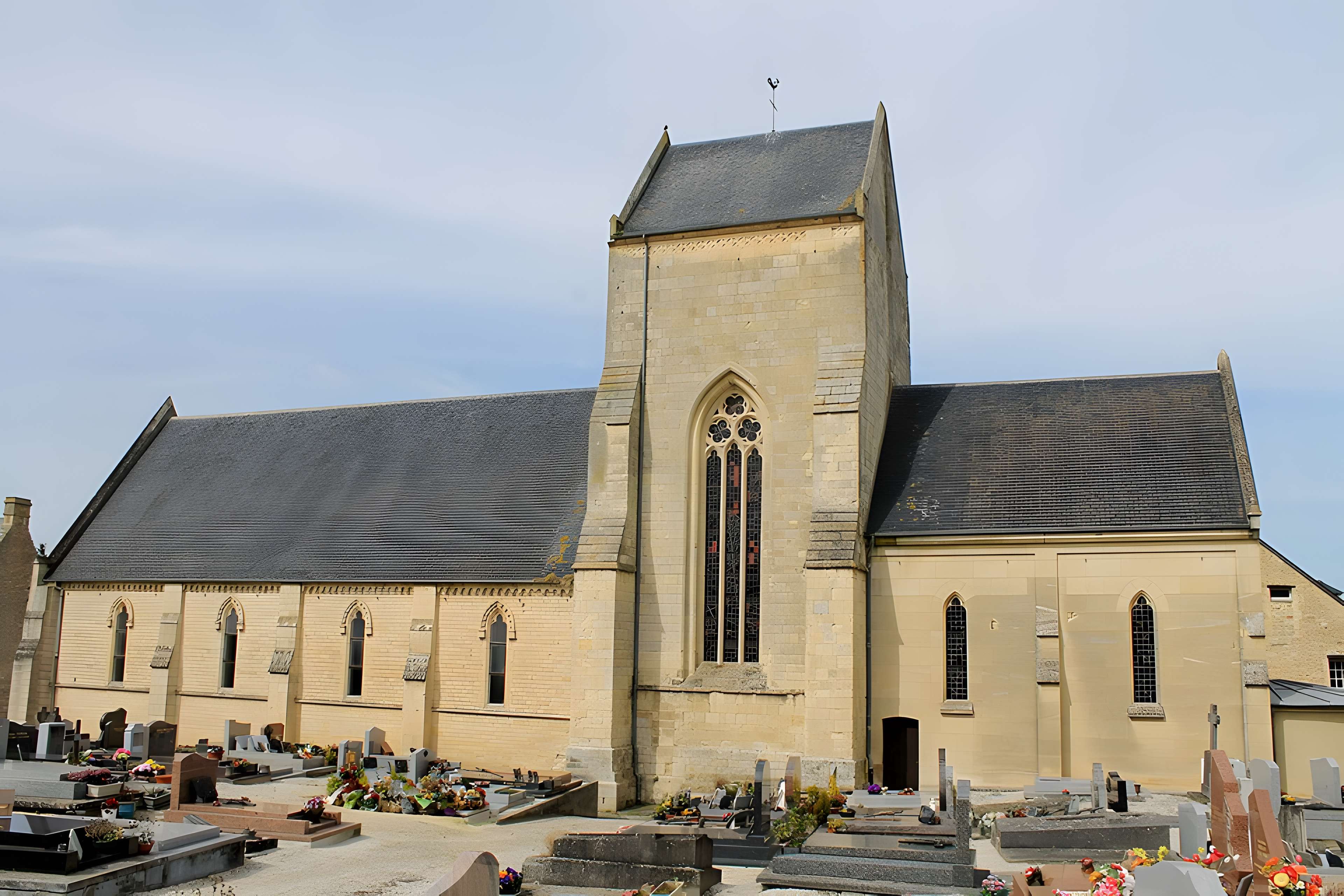 Église Saint-Pierre de Fontaine-Étoupefour