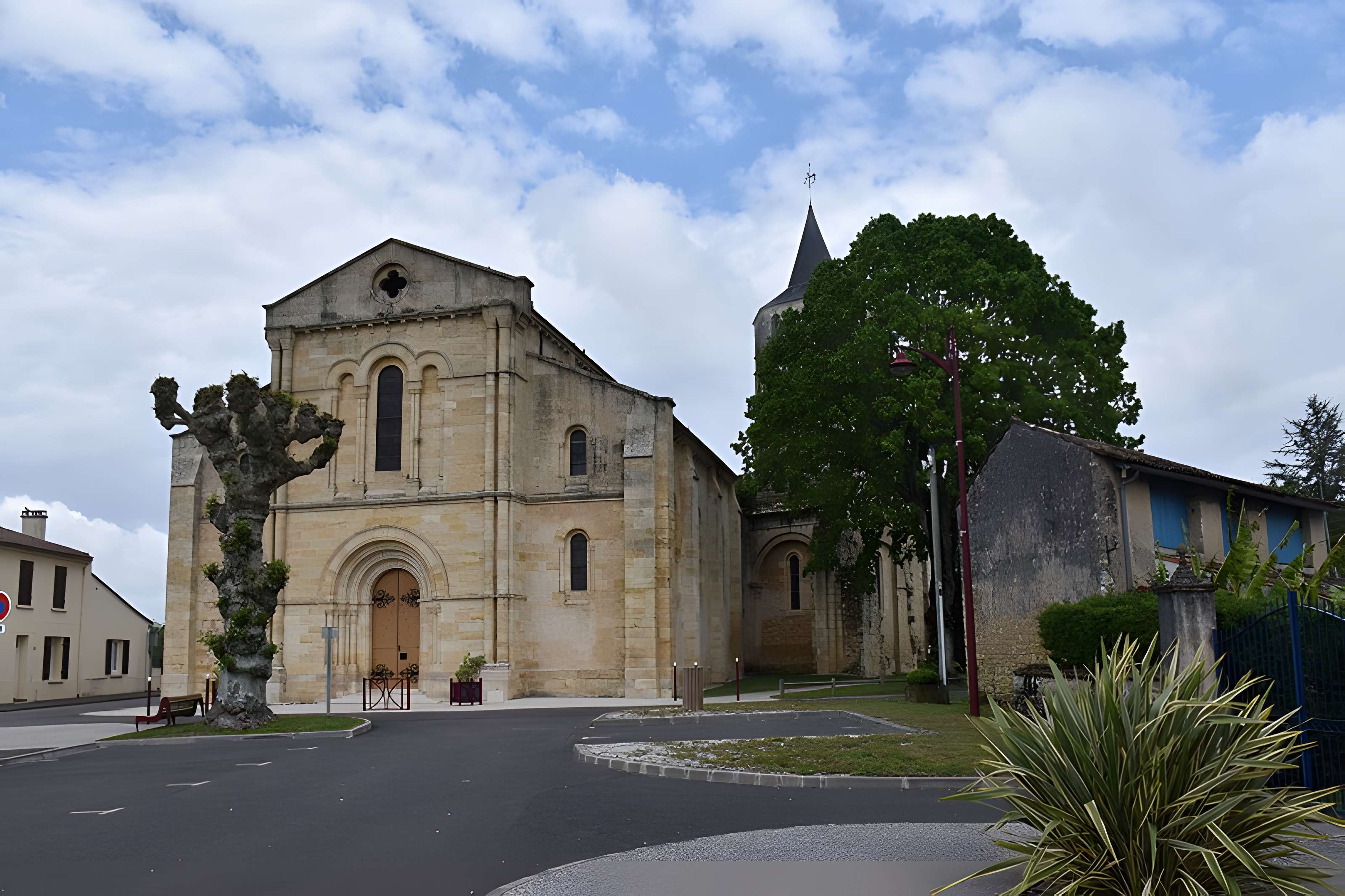 Église Saint-Pierre de Gaillan-en-Médoc