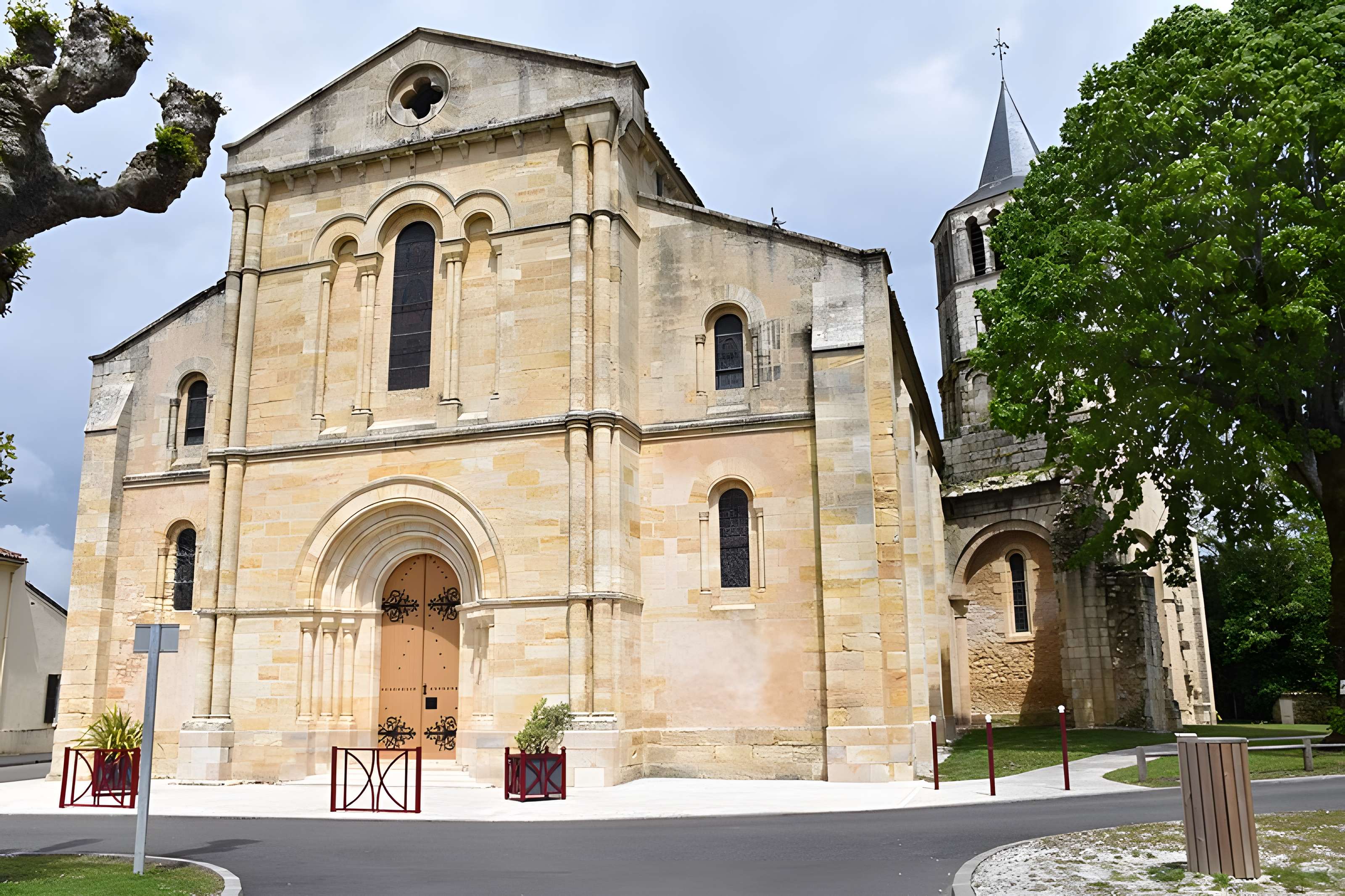 Église Saint-Pierre de Gaillan-en-Médoc