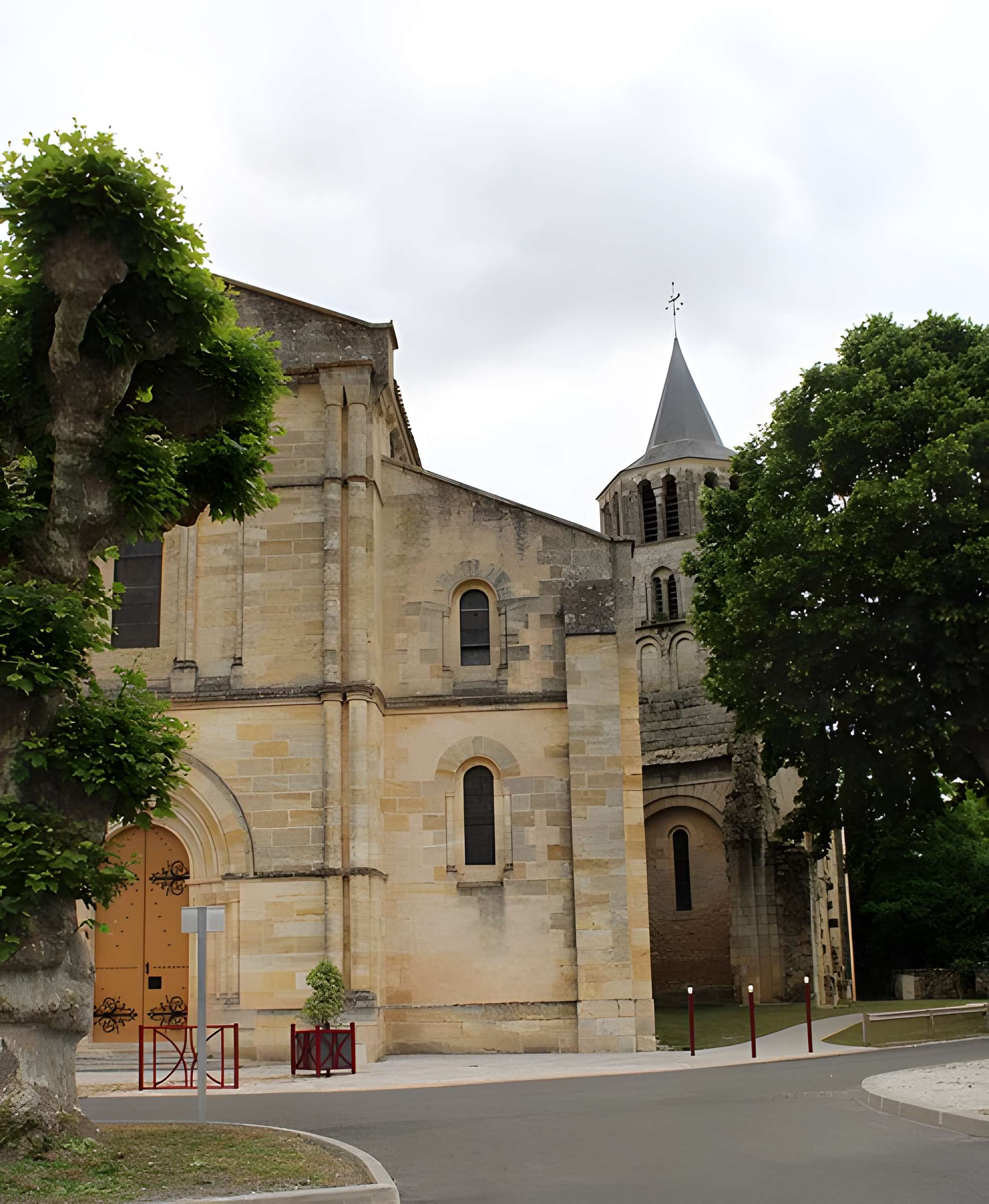 Église Saint-Pierre de Gaillan-en-Médoc