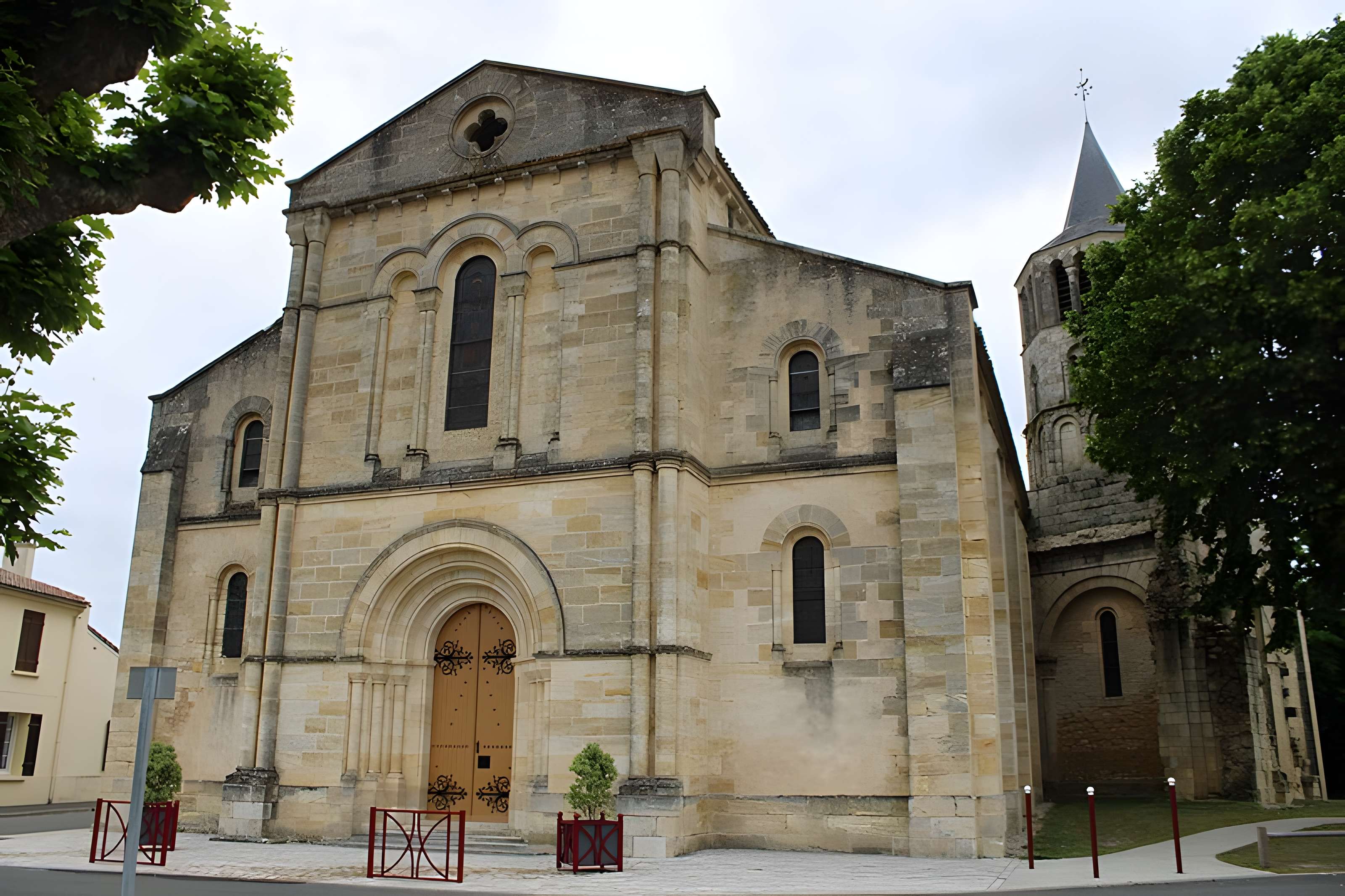 Église Saint-Pierre de Gaillan-en-Médoc