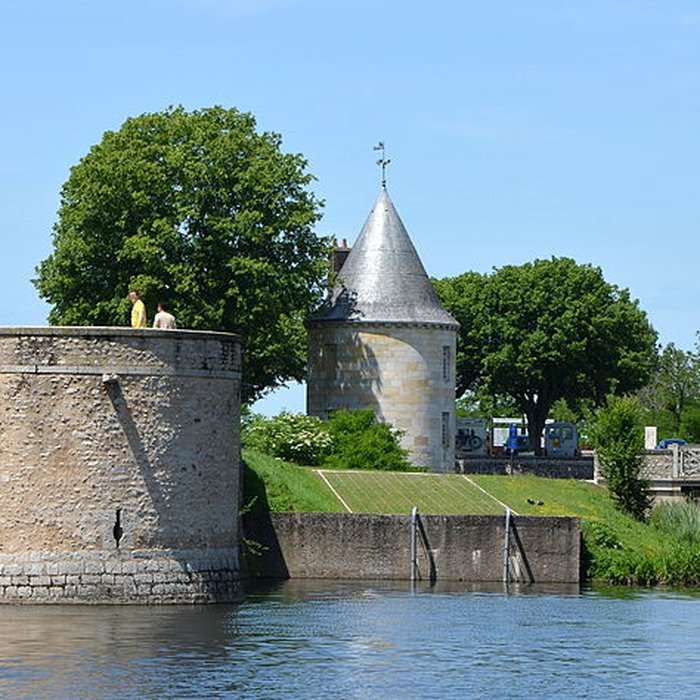 Photo de Château de Sully-sur-Loire