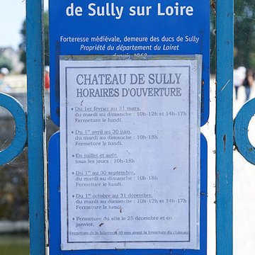 Château de Sully-sur-Loire