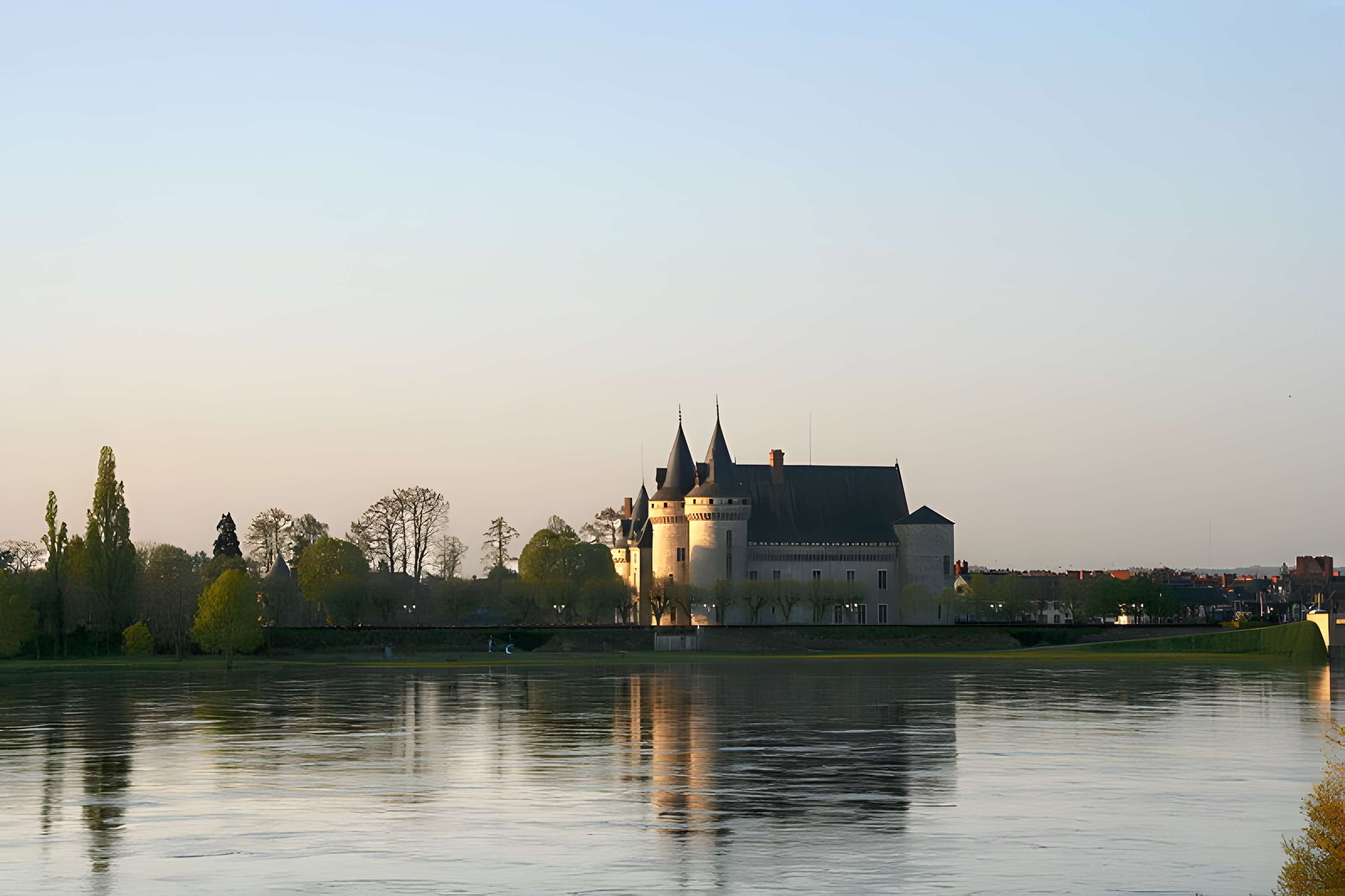 Château de Sully-sur-Loire