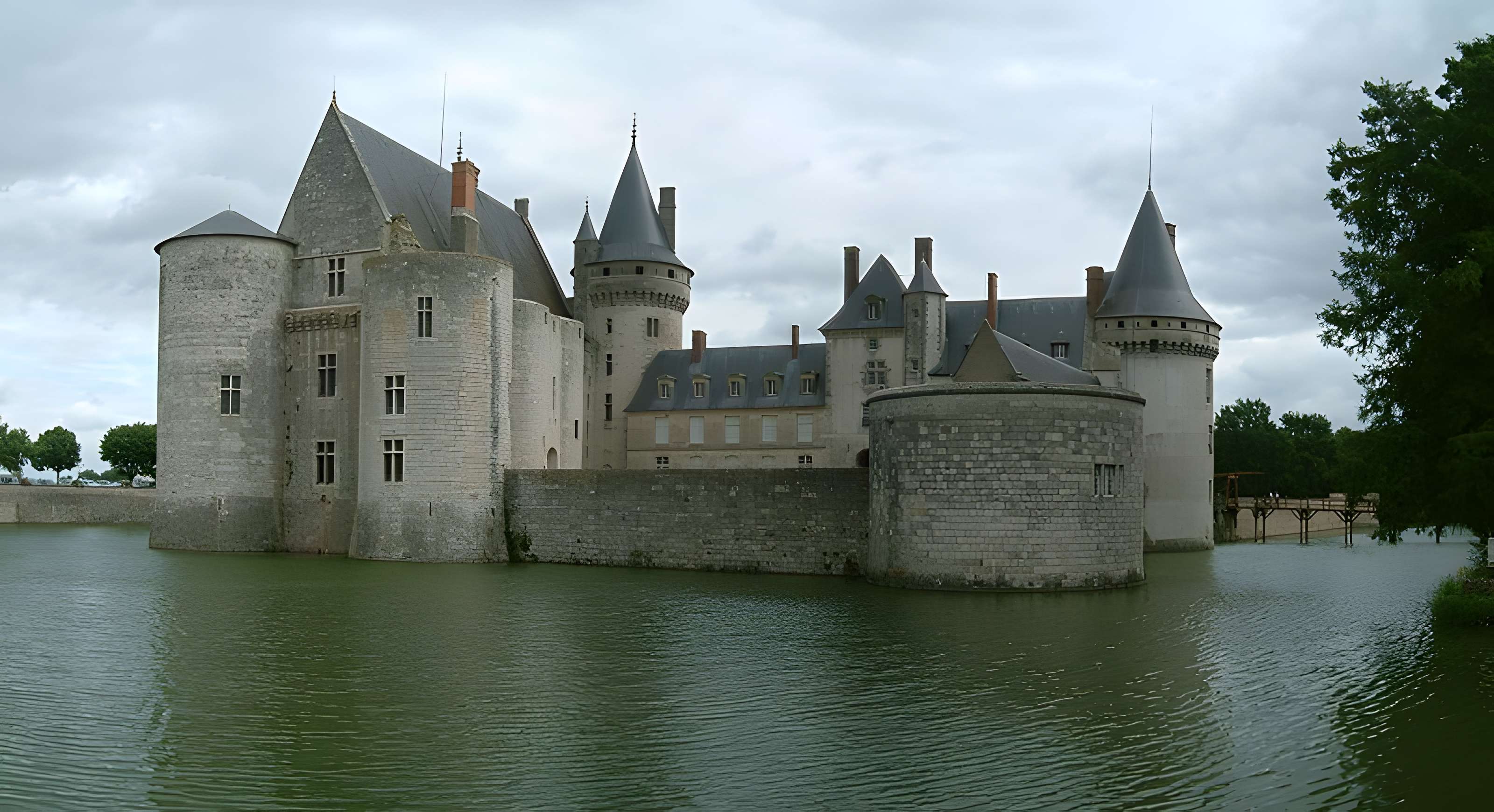 Château de Sully-sur-Loire