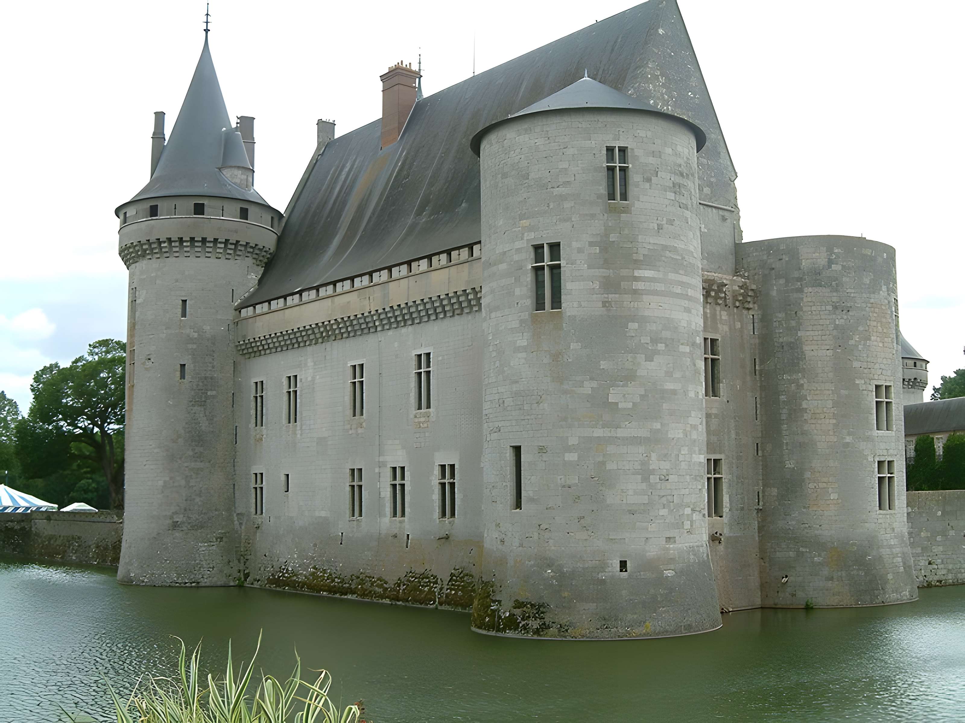 Château de Sully-sur-Loire