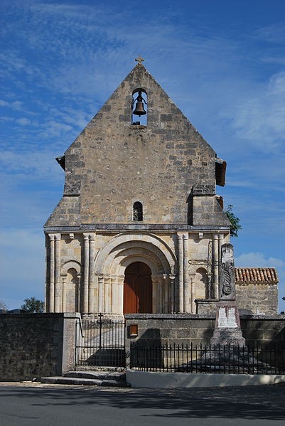 Photo de Église Saint-Pierre de Gours