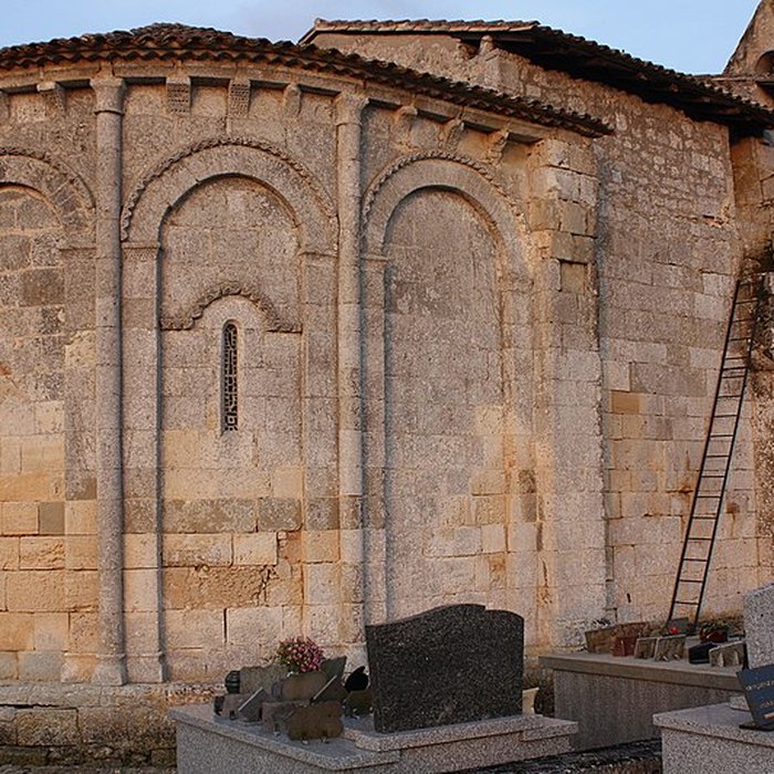 Photo de Église Saint-Pierre de Gours