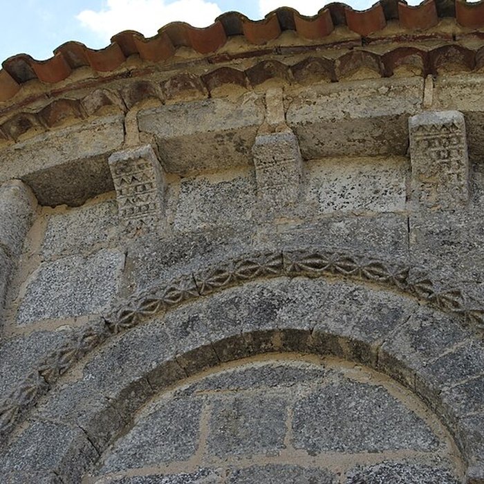 Photo de Église Saint-Pierre de Gours
