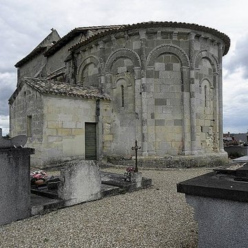 Église Saint-Pierre de Gours