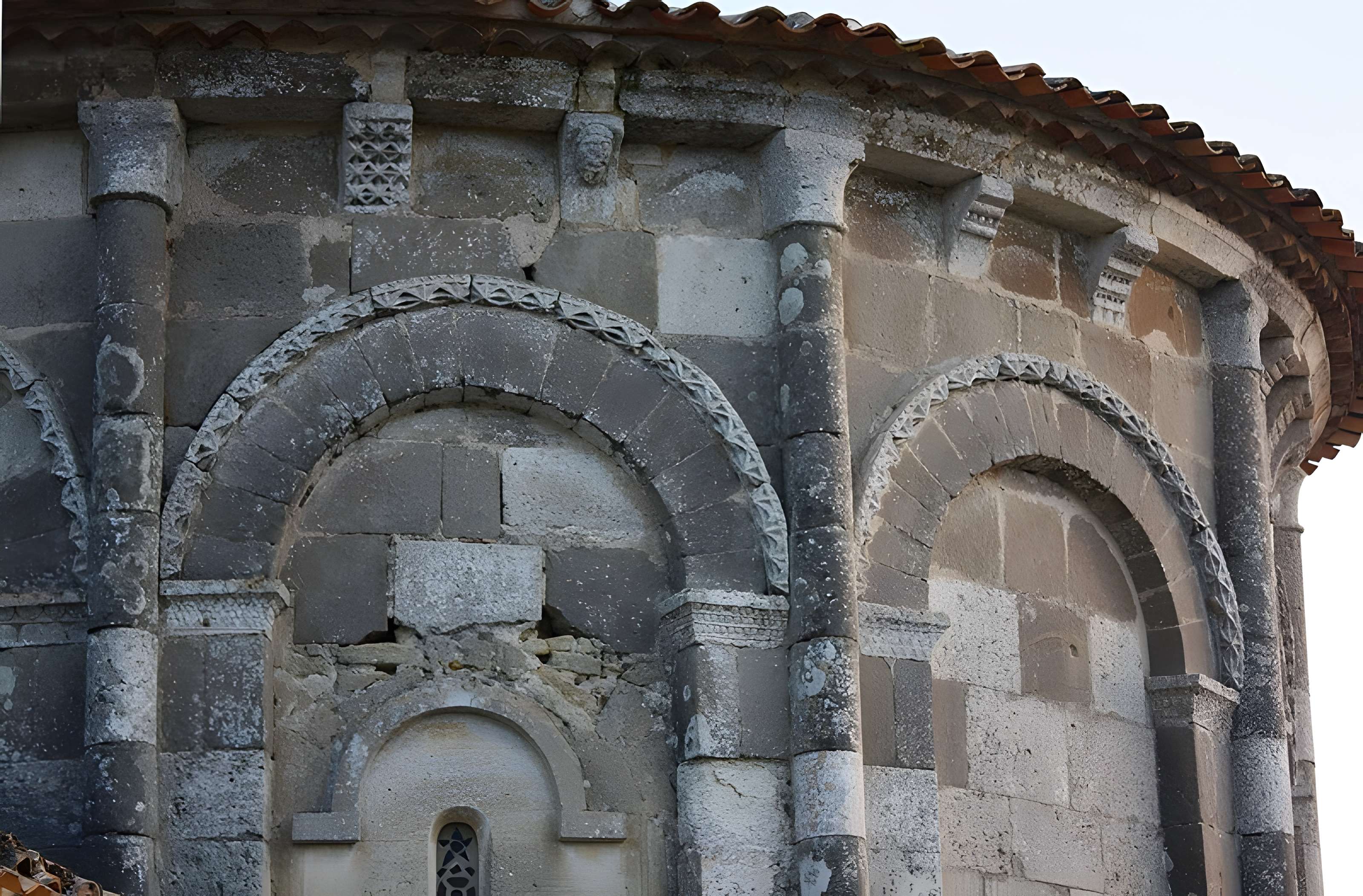Église Saint-Pierre de Gours