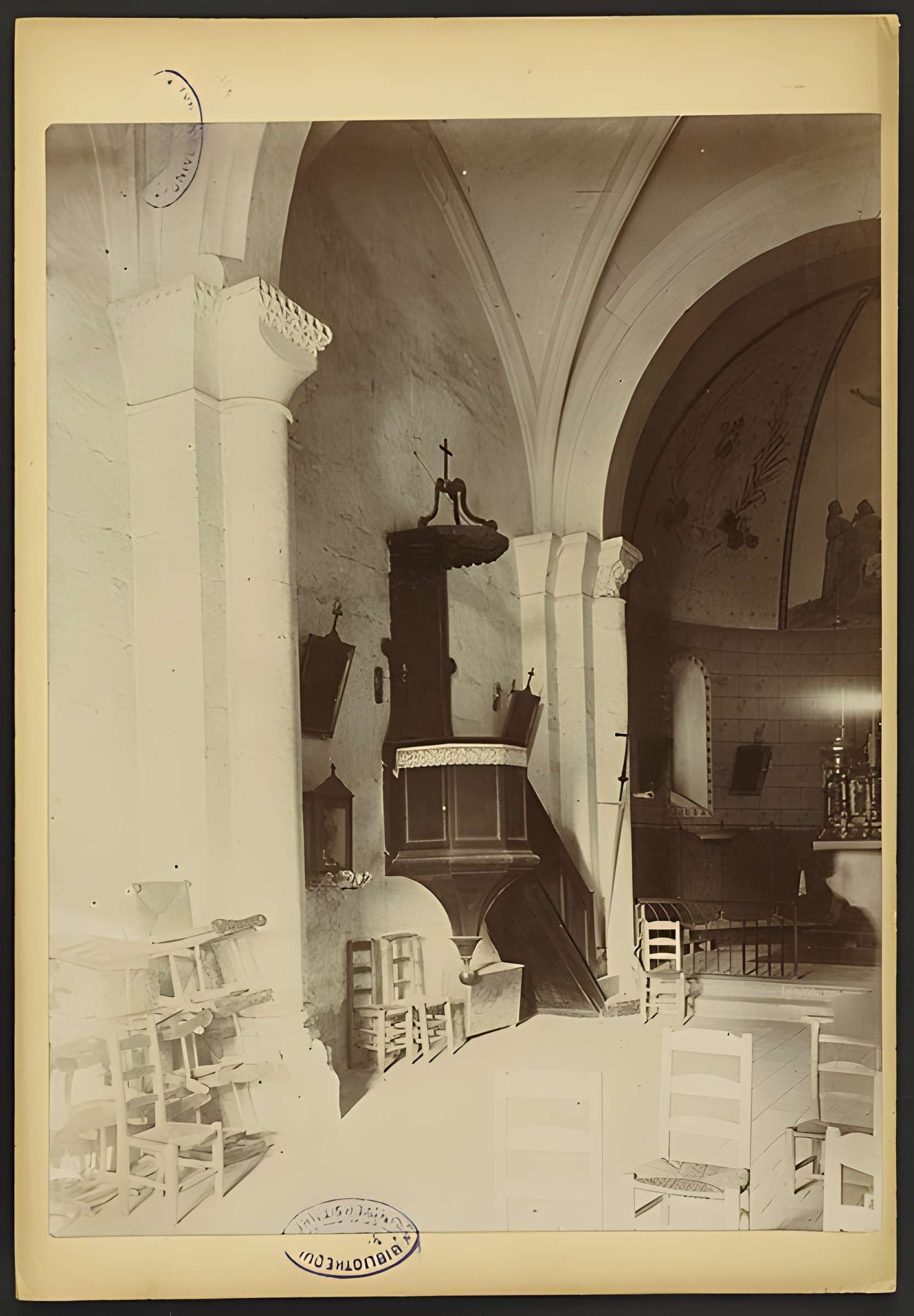 Église Saint-Pierre de Gours