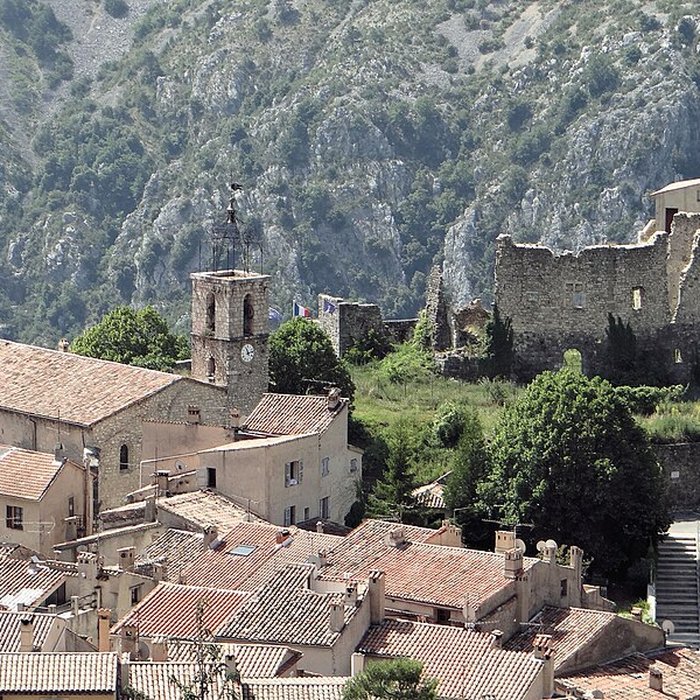 Photo de Église Saint-Pierre de Gréolières