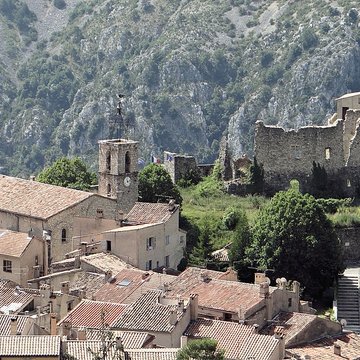 Église Saint-Pierre de Gréolières