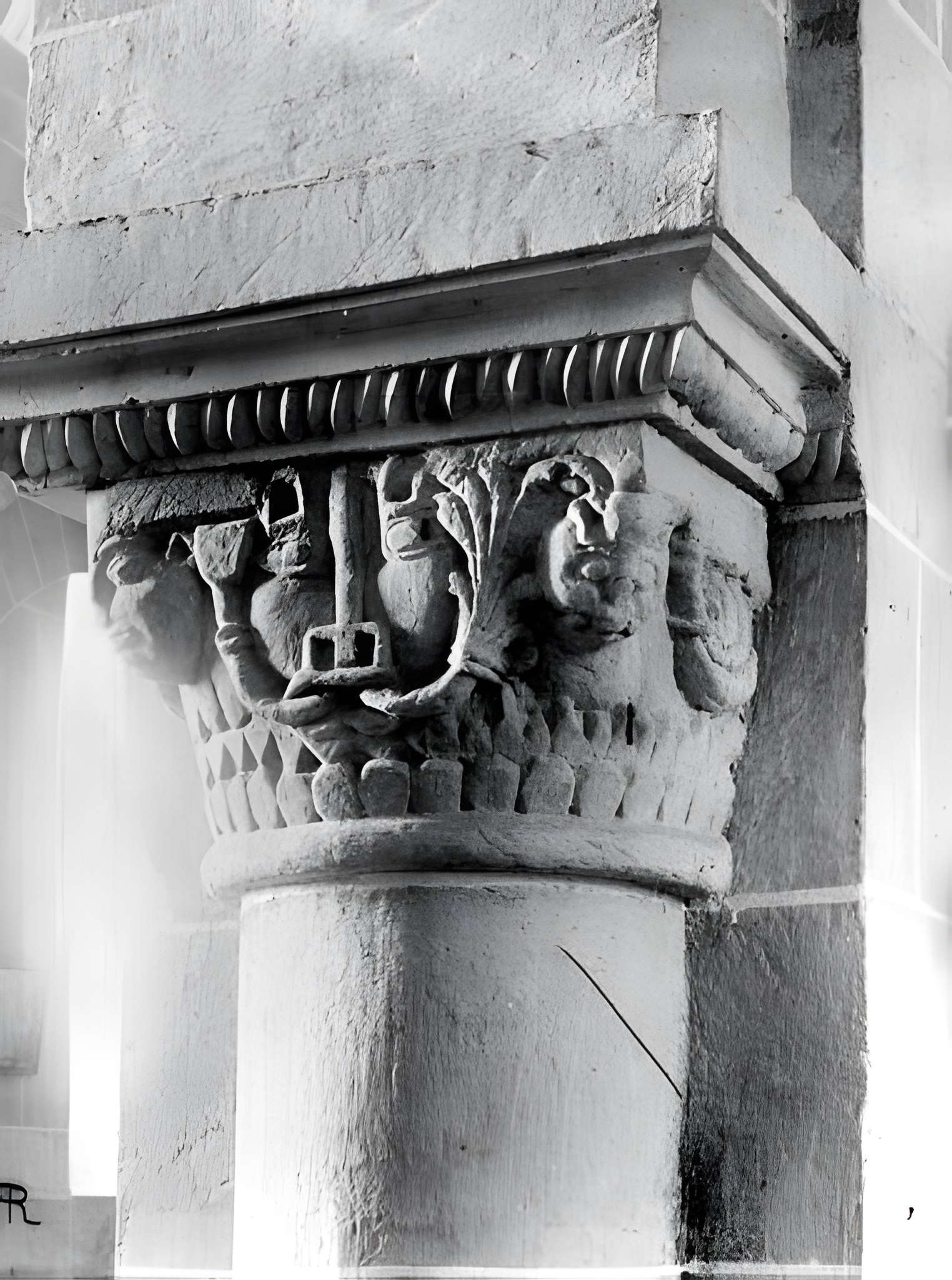 Église Saint-Pierre de Jouaignes