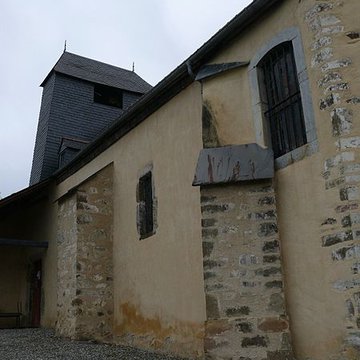 Église Saint-Pierre de Julos