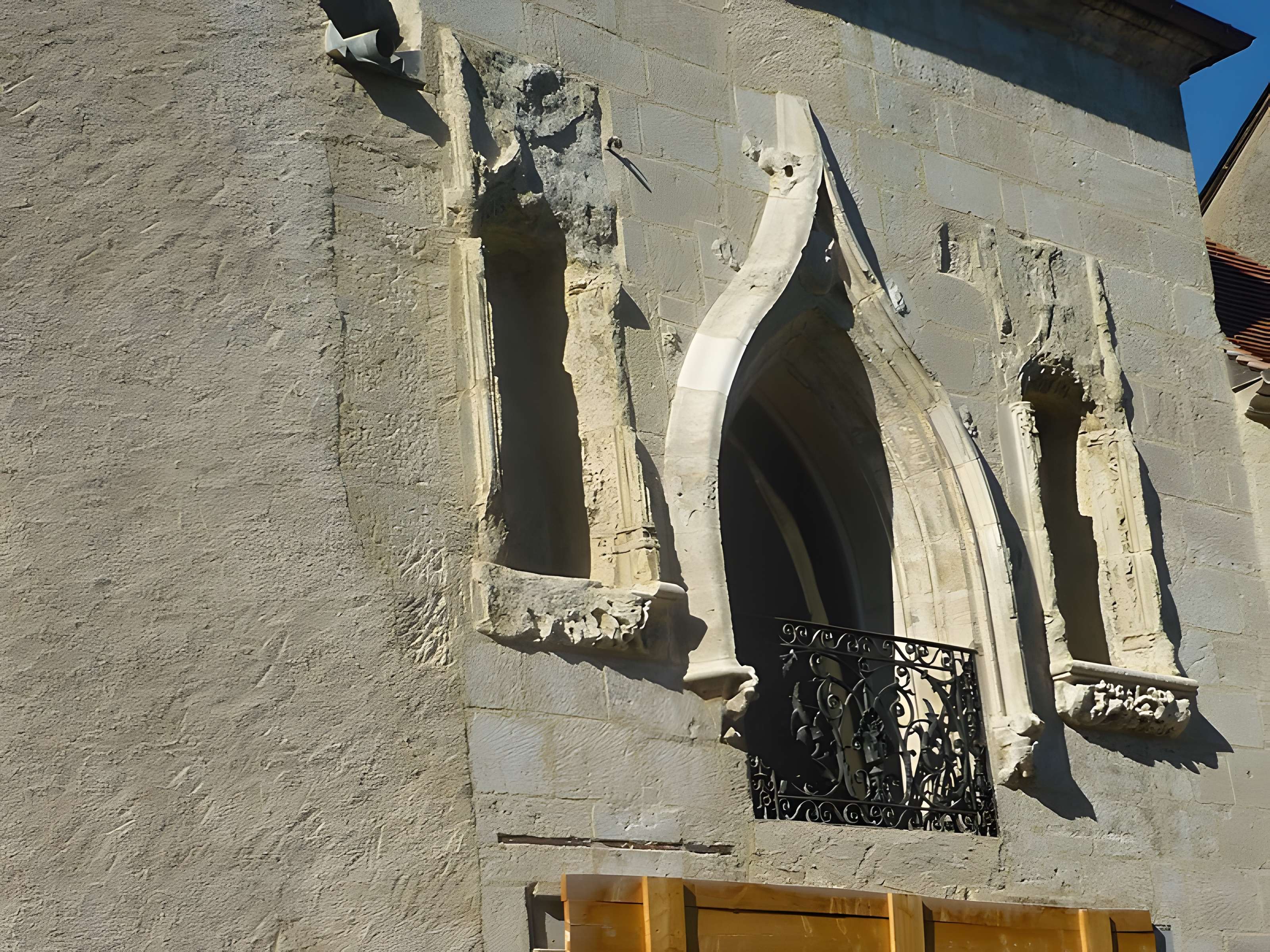 Église Saint-Pierre de La Charité-sur-Loire
