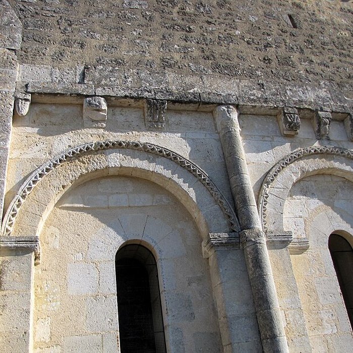 Photo de Église Saint-Pierre de La Lande-de-Fronsac