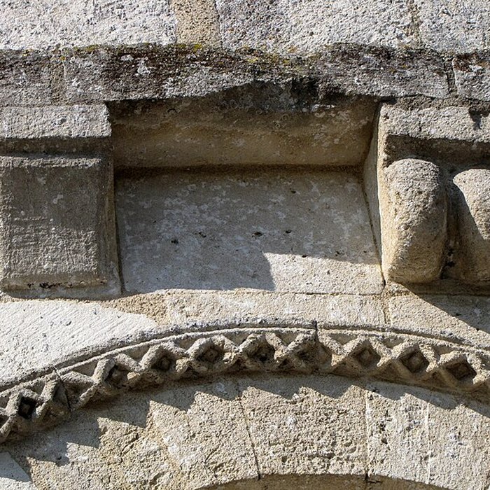 Photo de Église Saint-Pierre de La Lande-de-Fronsac