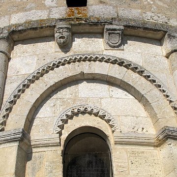 Église Saint-Pierre de La Lande-de-Fronsac