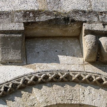 Église Saint-Pierre de La Lande-de-Fronsac