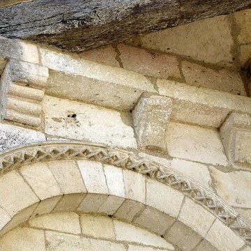 Église Saint-Pierre de La Lande-de-Fronsac