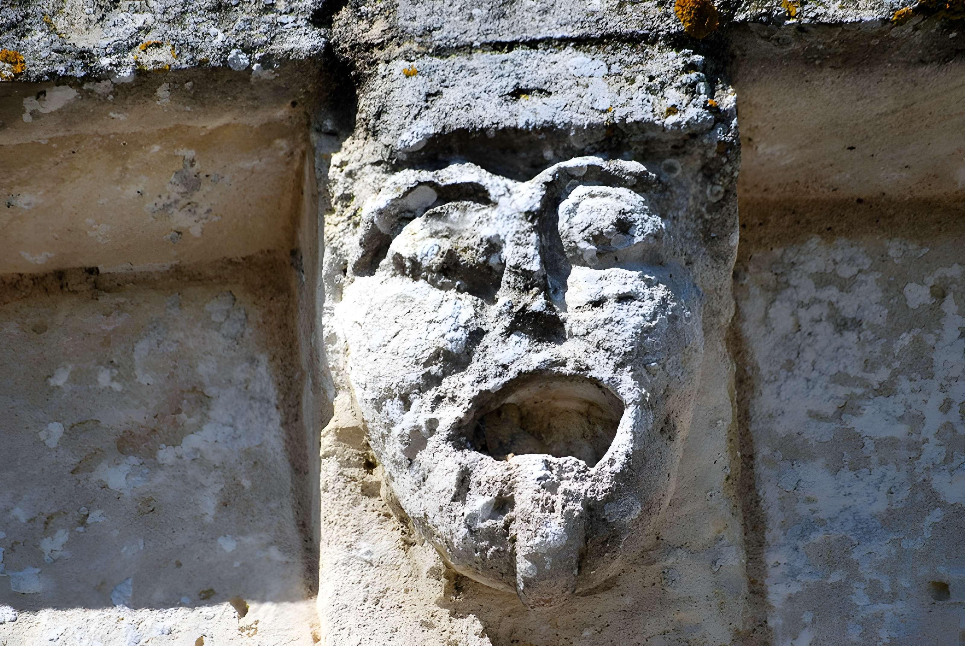 Église Saint-Pierre de La Lande-de-Fronsac