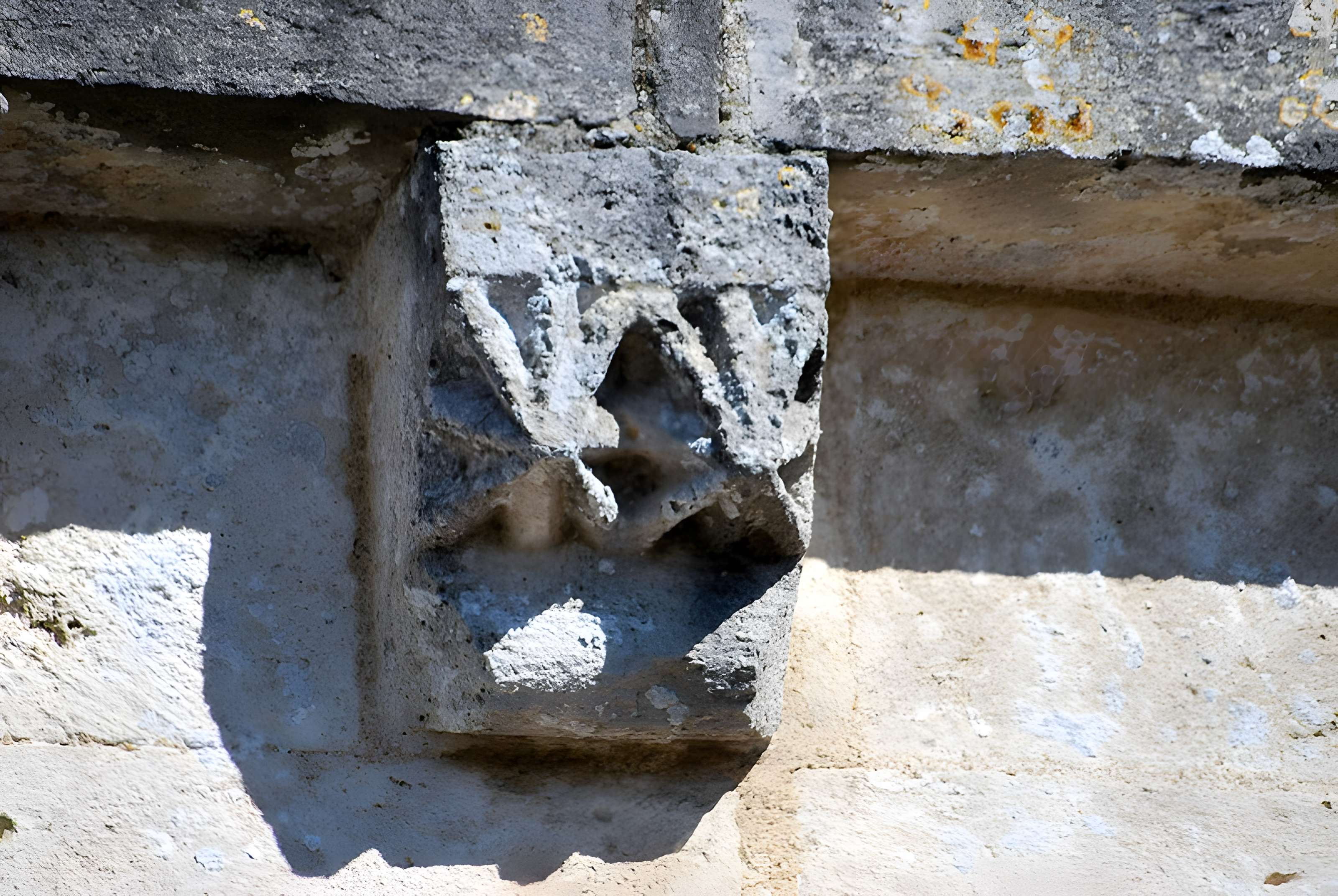 Église Saint-Pierre de La Lande-de-Fronsac