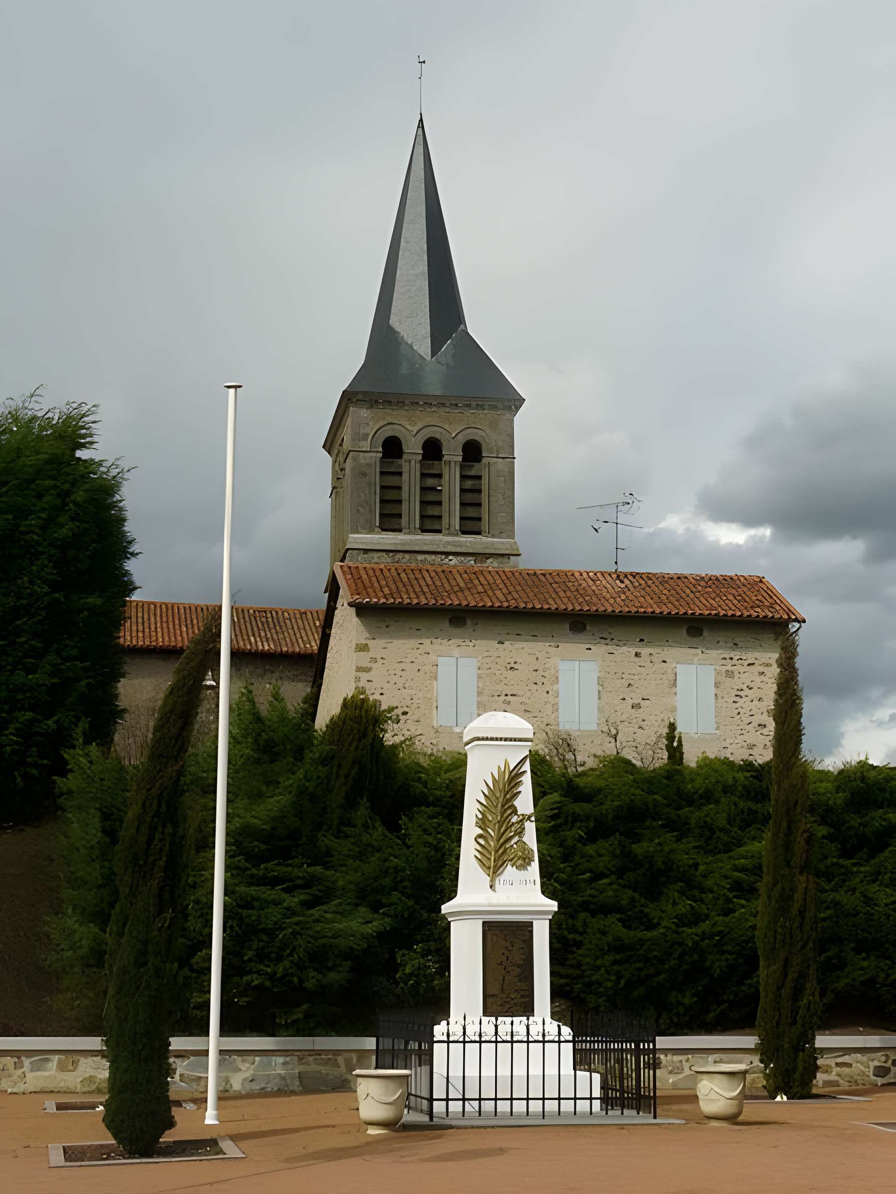 Église Saint-Pierre de La Péruse