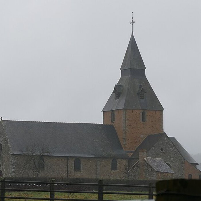 Photo de Église Saint-Pierre de La Roche-Mabile