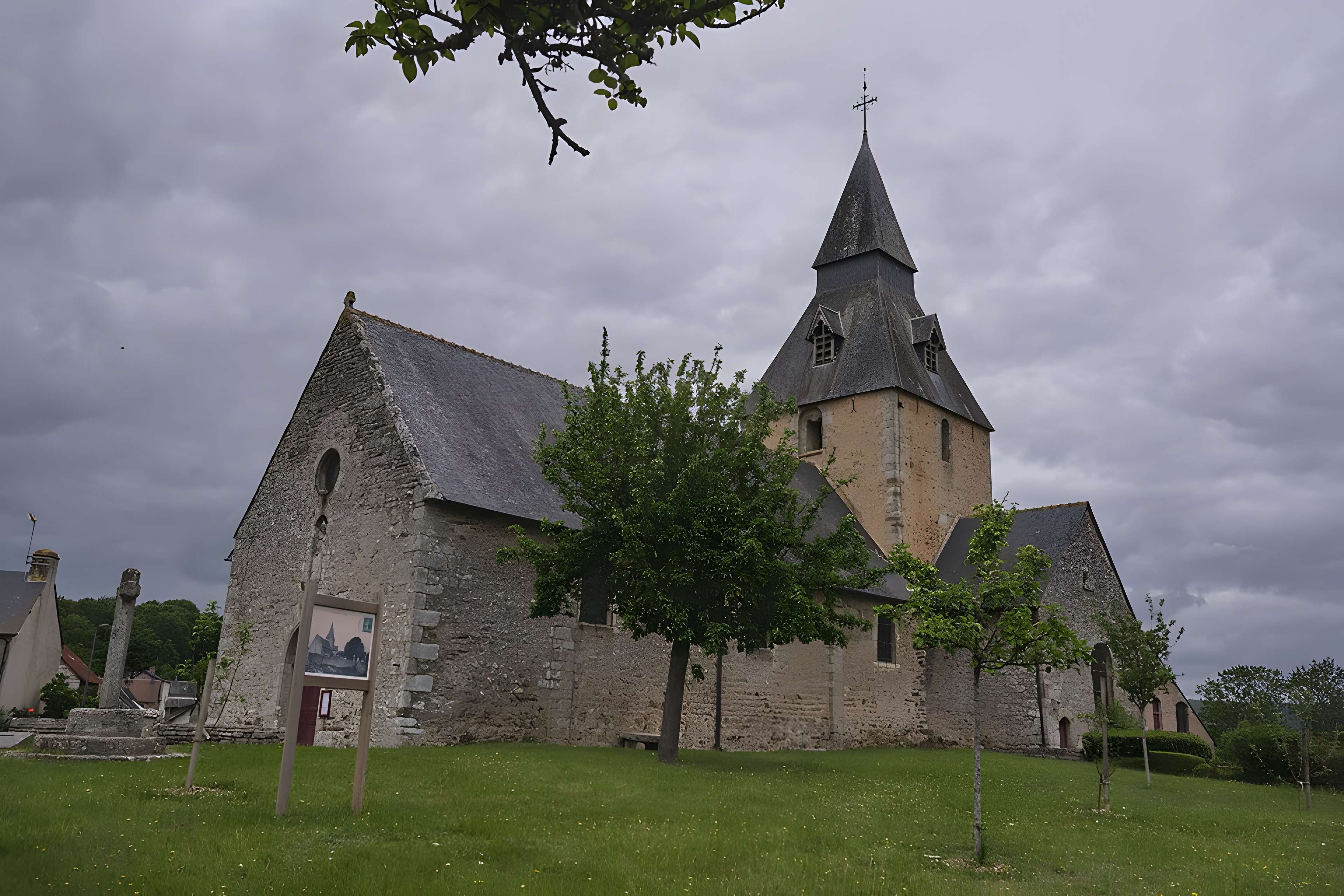 Église Saint-Pierre de La Roche-Mabile