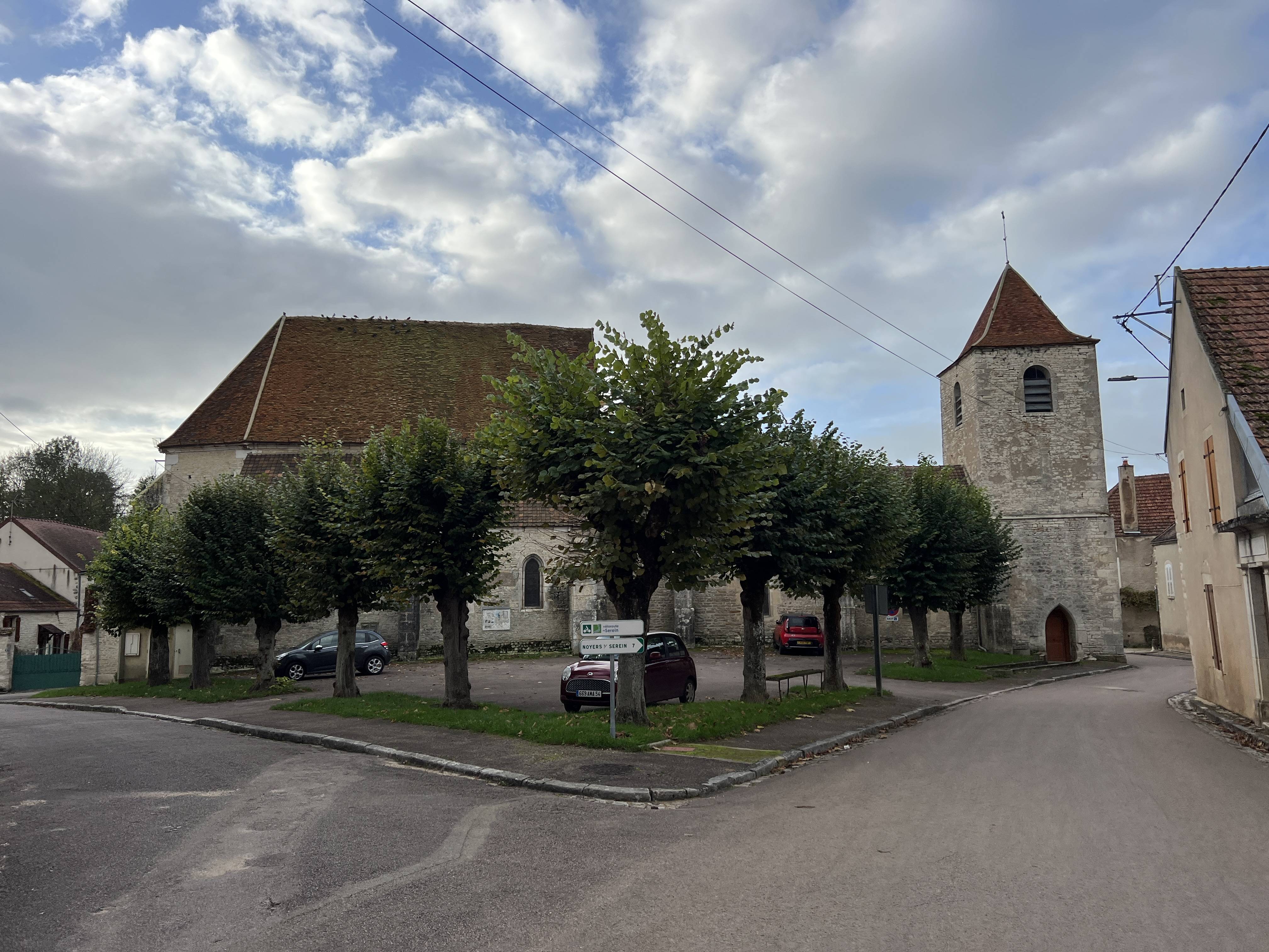 Photo de Église Saint-Pierre d'Annay-sur-Serein