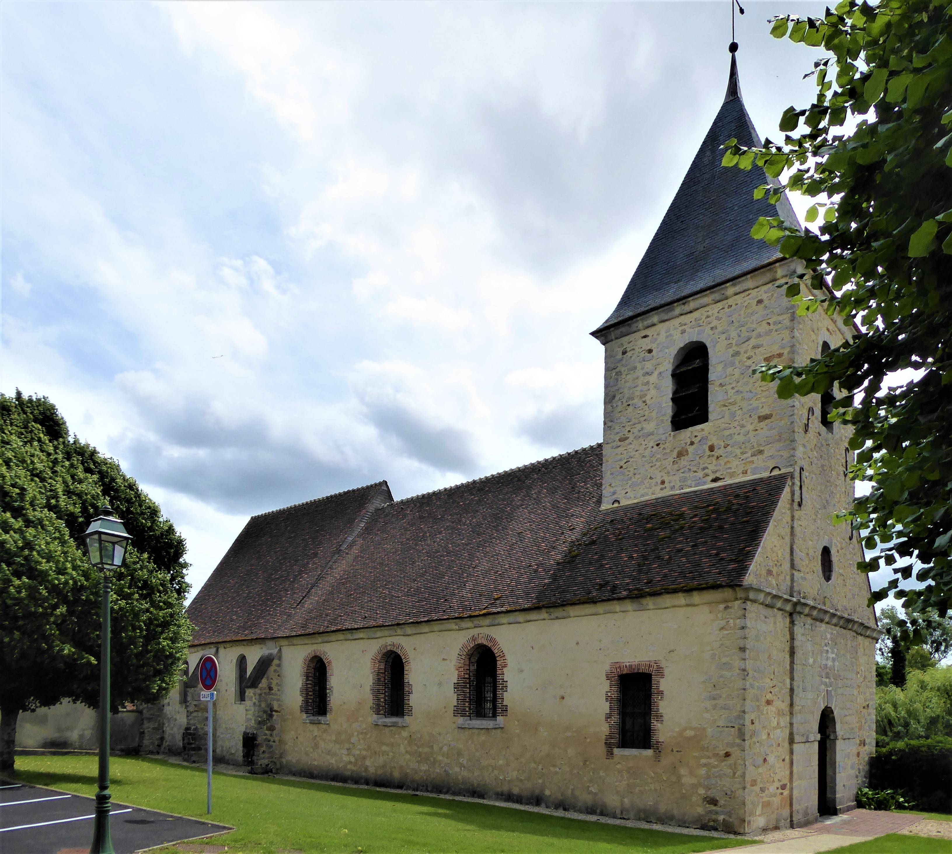Photo de Saint-Germain-et-Saint-Vincent Chiesa di Bagneaux