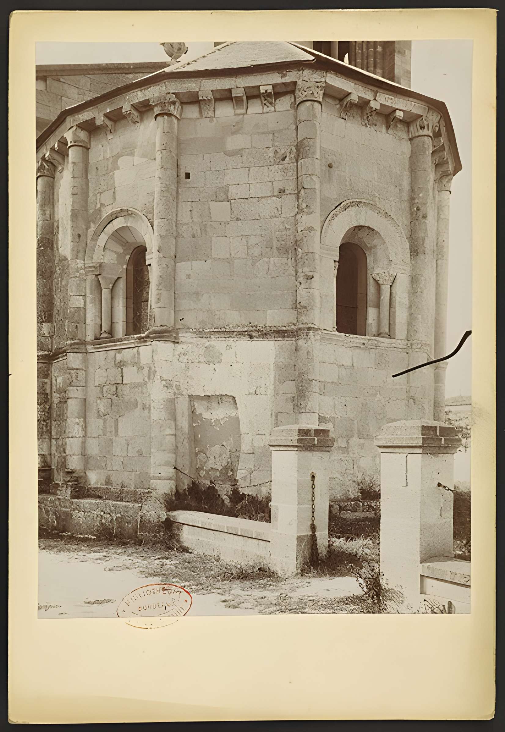 Église Saint-Pierre de Lansac