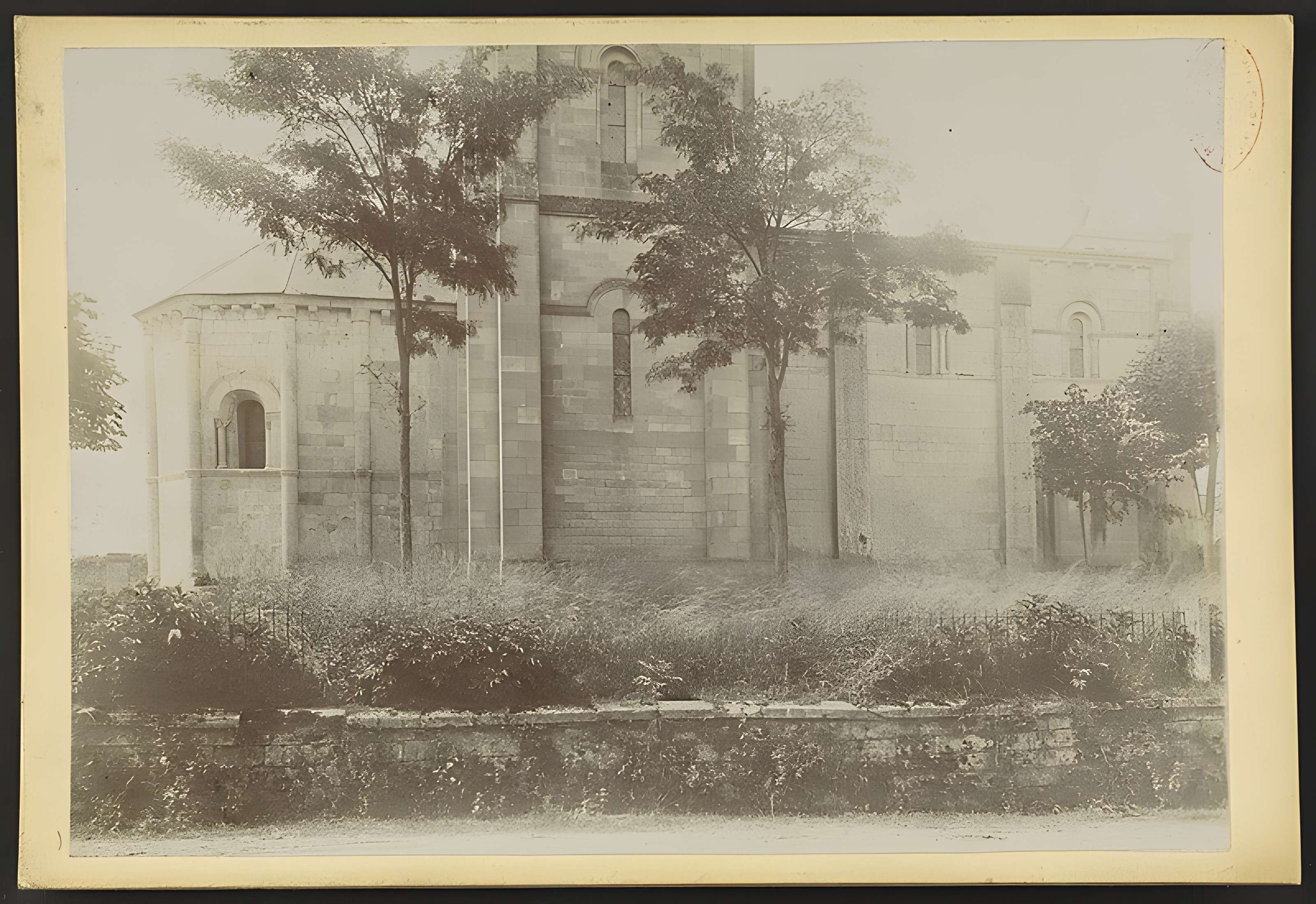 Église Saint-Pierre de Lansac